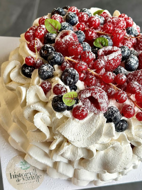 Pavlova aux fruits rouges ***4-6.Parts***