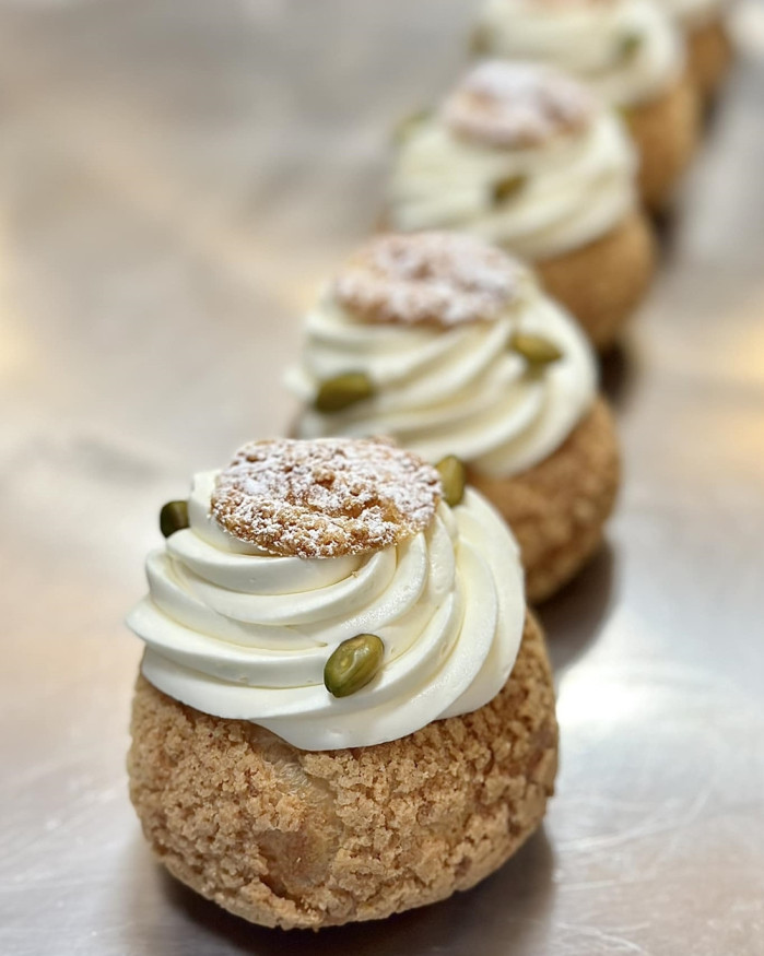 Choux Pistache Fleur d'Oranger